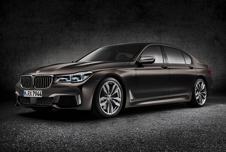 BMW M760Li xDrive: terugkeer van de V12