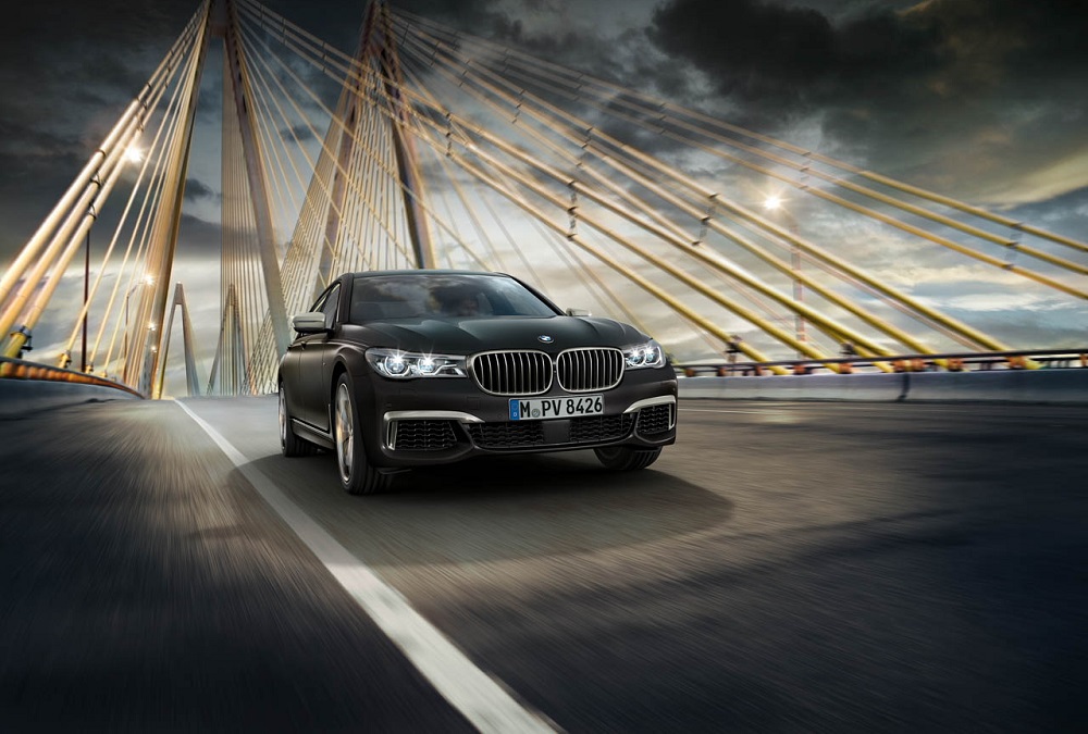 BMW M760Li xDrive: terugkeer van de V12