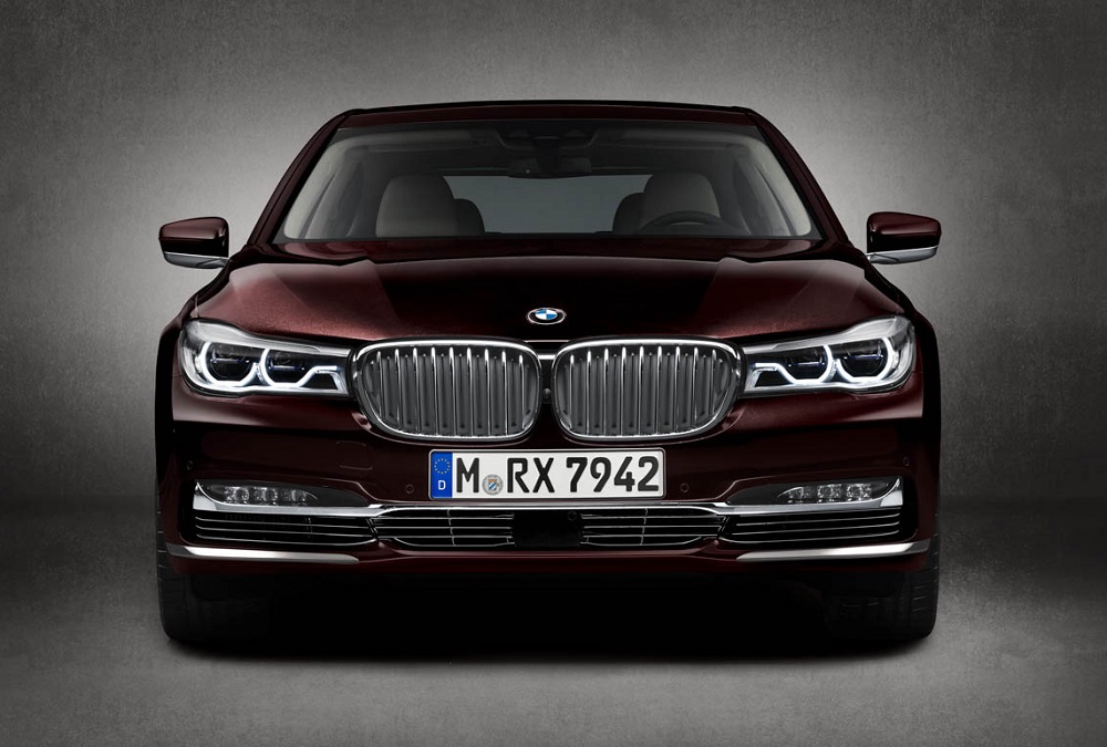 BMW M760Li xDrive: terugkeer van de V12