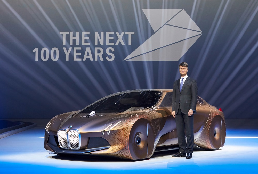 BMW viert honderdjarig bestaan met Vision Next 100 Concept