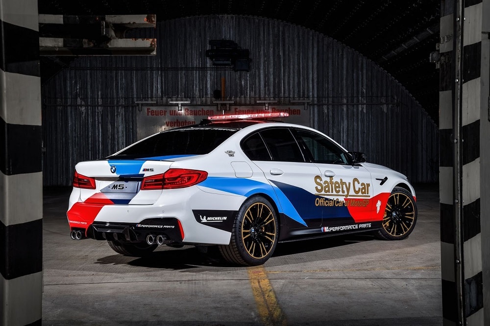 BMW stelt nieuwe M5 MotoGP Safety Car voor