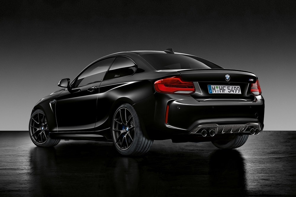 BMW viert populariteit M2 met Black Shadow editie