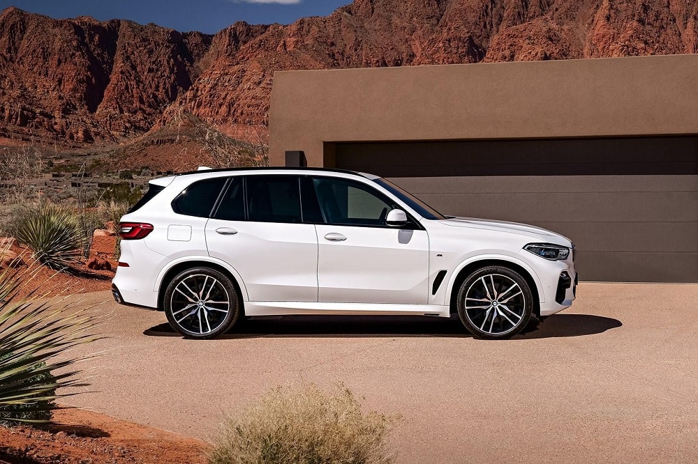 Nieuwe BMW X5 te vroeg online