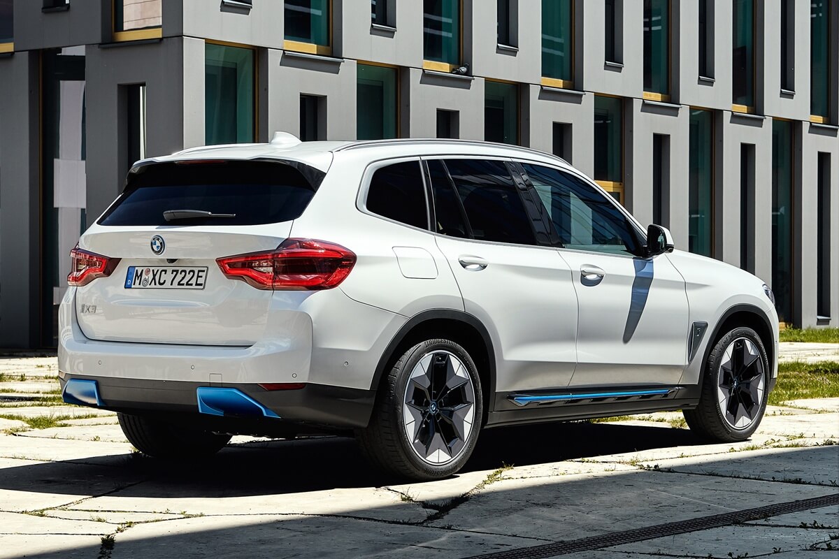 BMW iX3 2020–2021