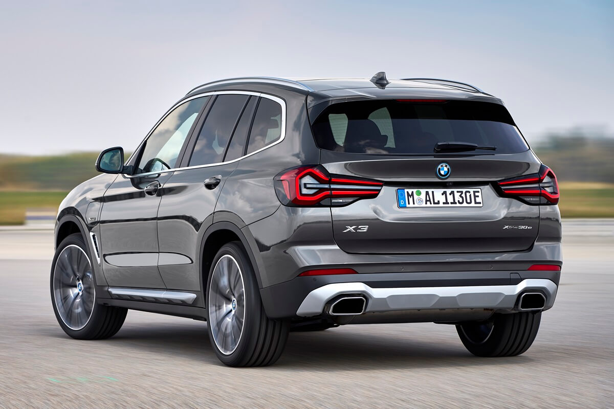 BMW X3 2021–2024