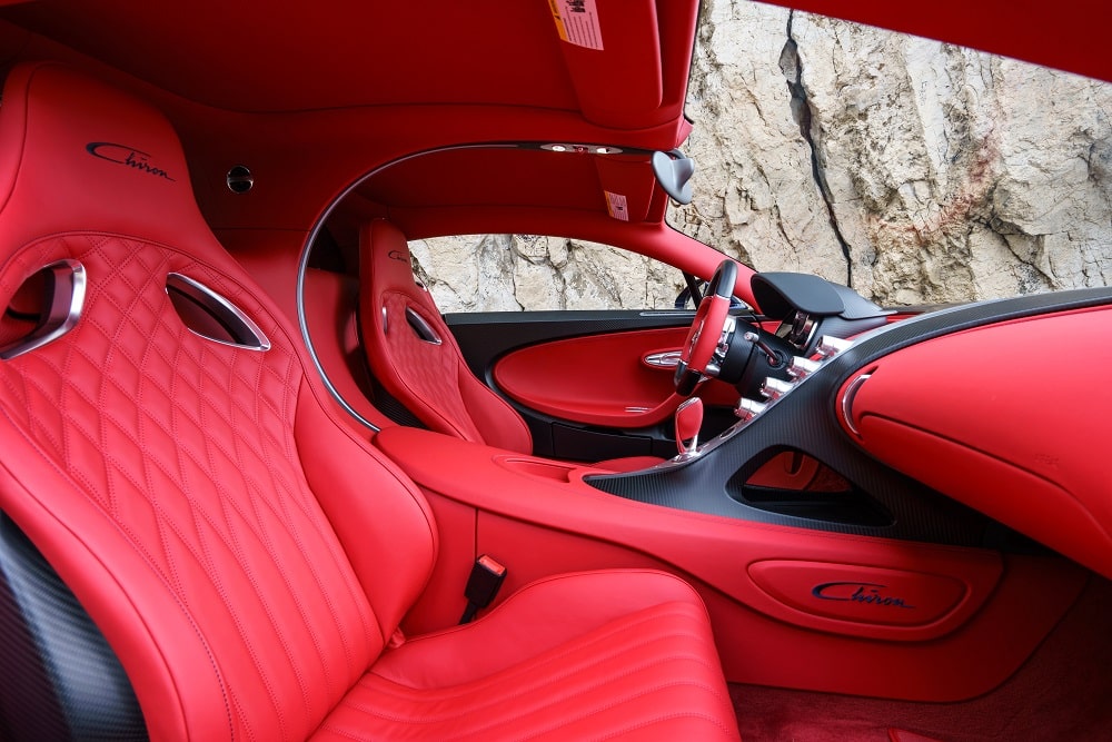 Intérieur Bugatti Chiron 2024 W16 1500 ch BVA traction intégrale