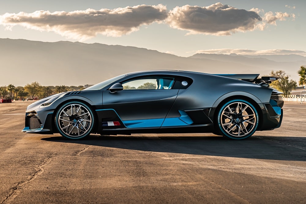 Dimensions Bugatti Divo From 2019 To 2021 Autotijd Dimensions Bugatti Divo From 2019 To 2021 Autotijd
