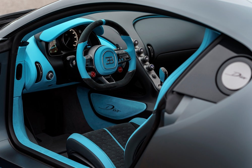 Bugatti Divo W16 1500 ch  traction intégrale (2019-2021)