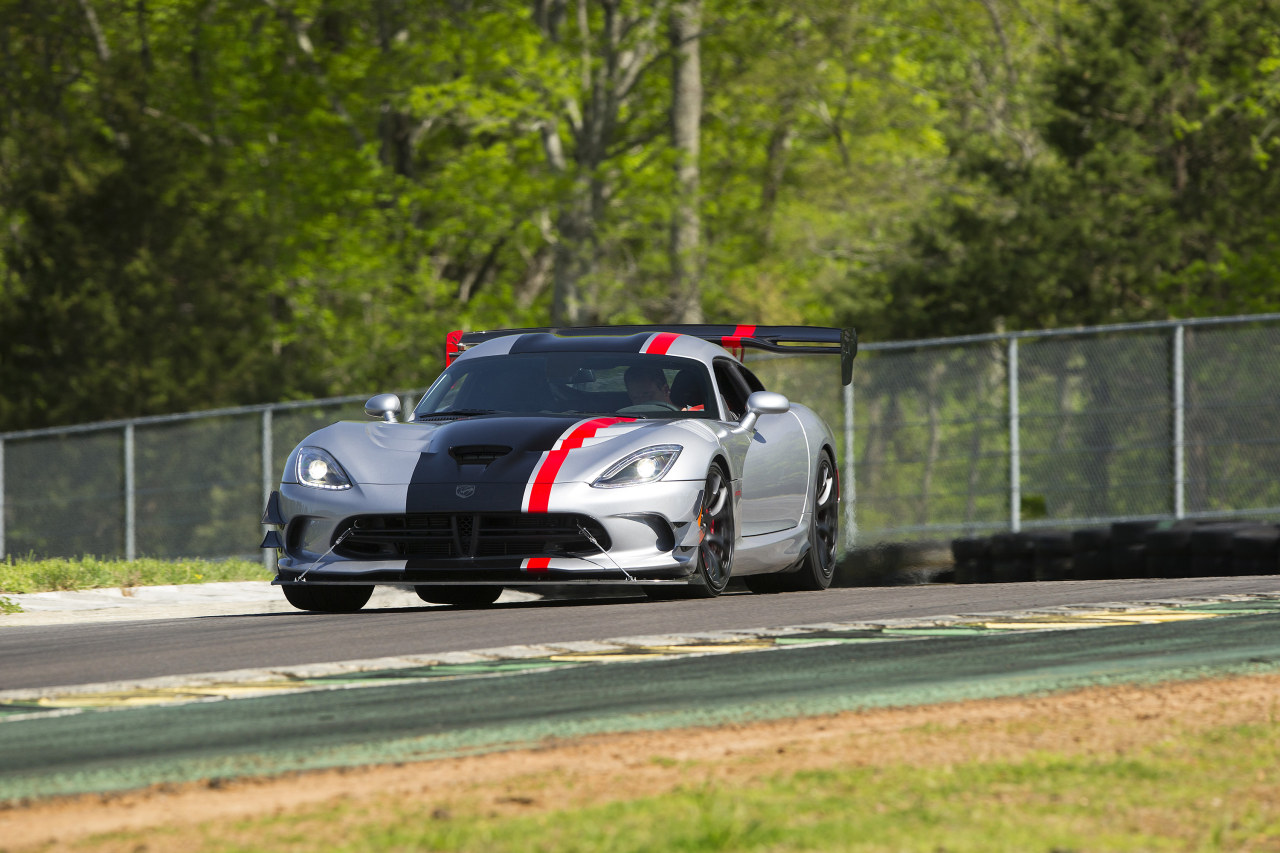 Nieuwe Dodge Viper ACR is ronduit indrukwekkend