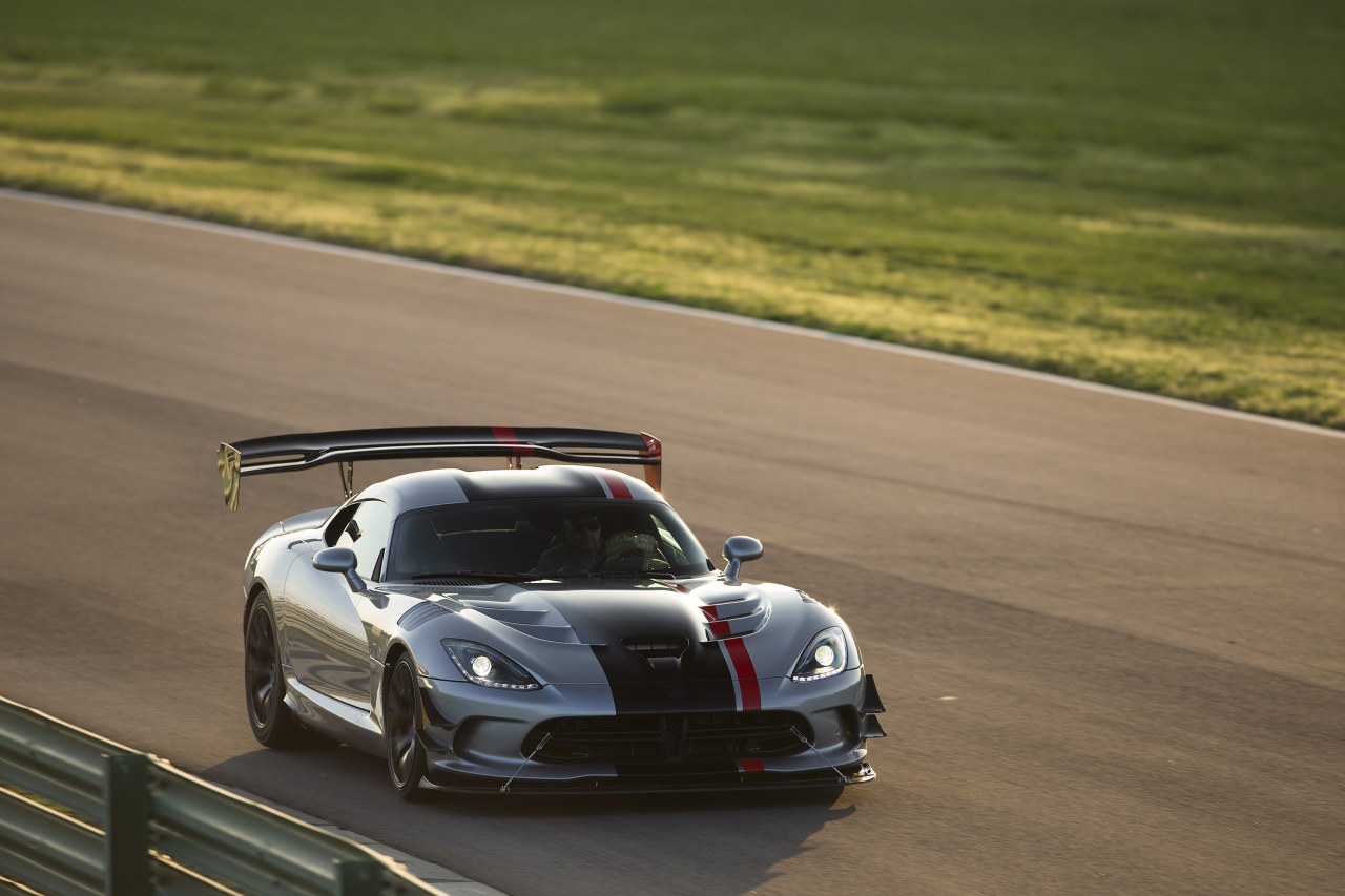 Nieuwe Dodge Viper ACR is ronduit indrukwekkend