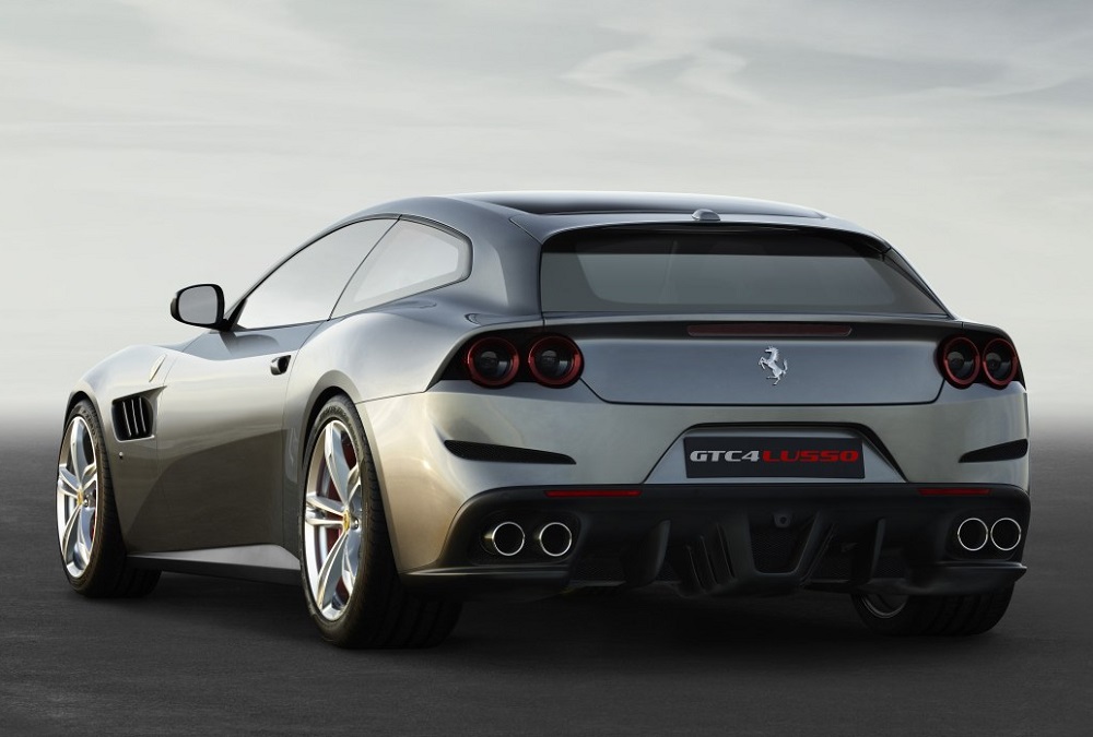 Ferrari onthult GTC4Lusso als opvolger voor de FF