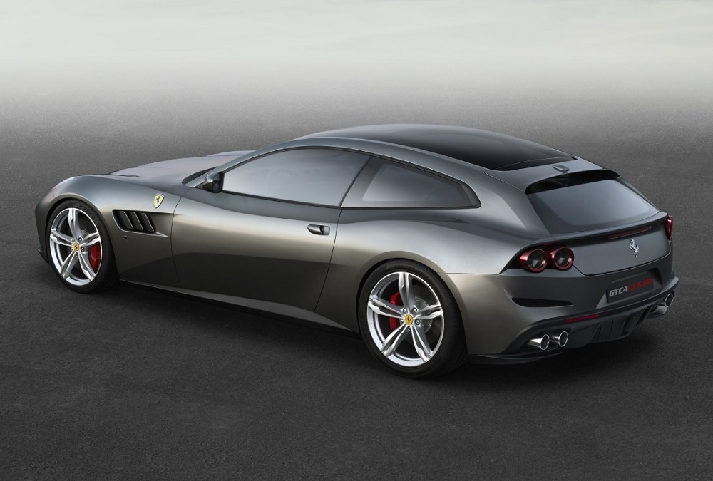 Ferrari onthult GTC4Lusso als opvolger voor de FF