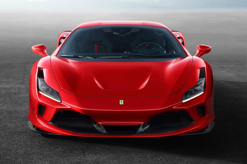 Dimensions Ferrari F8 Tributo 2024