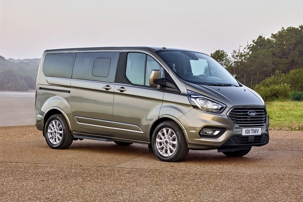 Opgefriste Ford Tourneo Custom is officieel
