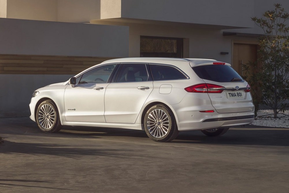 Opgefriste Ford Mondeo beleeft debuut op autosalon van Brussel