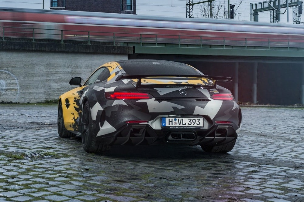 Fostla geeft Mercedes-AMG GT R meer power en opvallende wrap