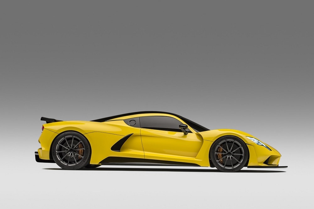 Hennessey Venom F5 passeert magische grens van 300 mph