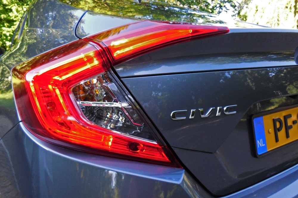 Rijtest: Honda Civic Sedan 1.5 i-VTEC Turbo Executive