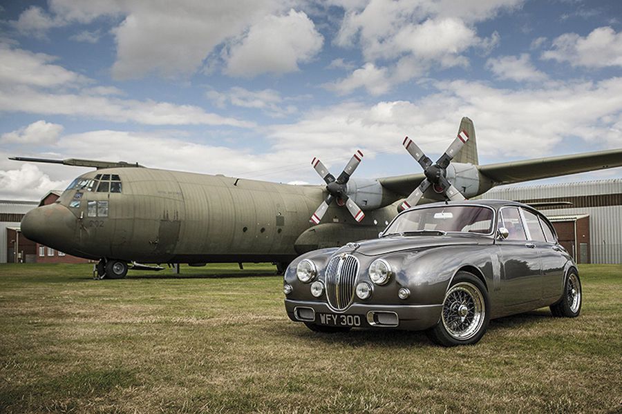 Ian Callum stelt gemoderniseerde Jaguar Mark 2 voor