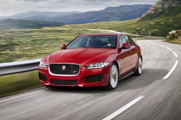 Langverwachte Jaguar XE is officieel