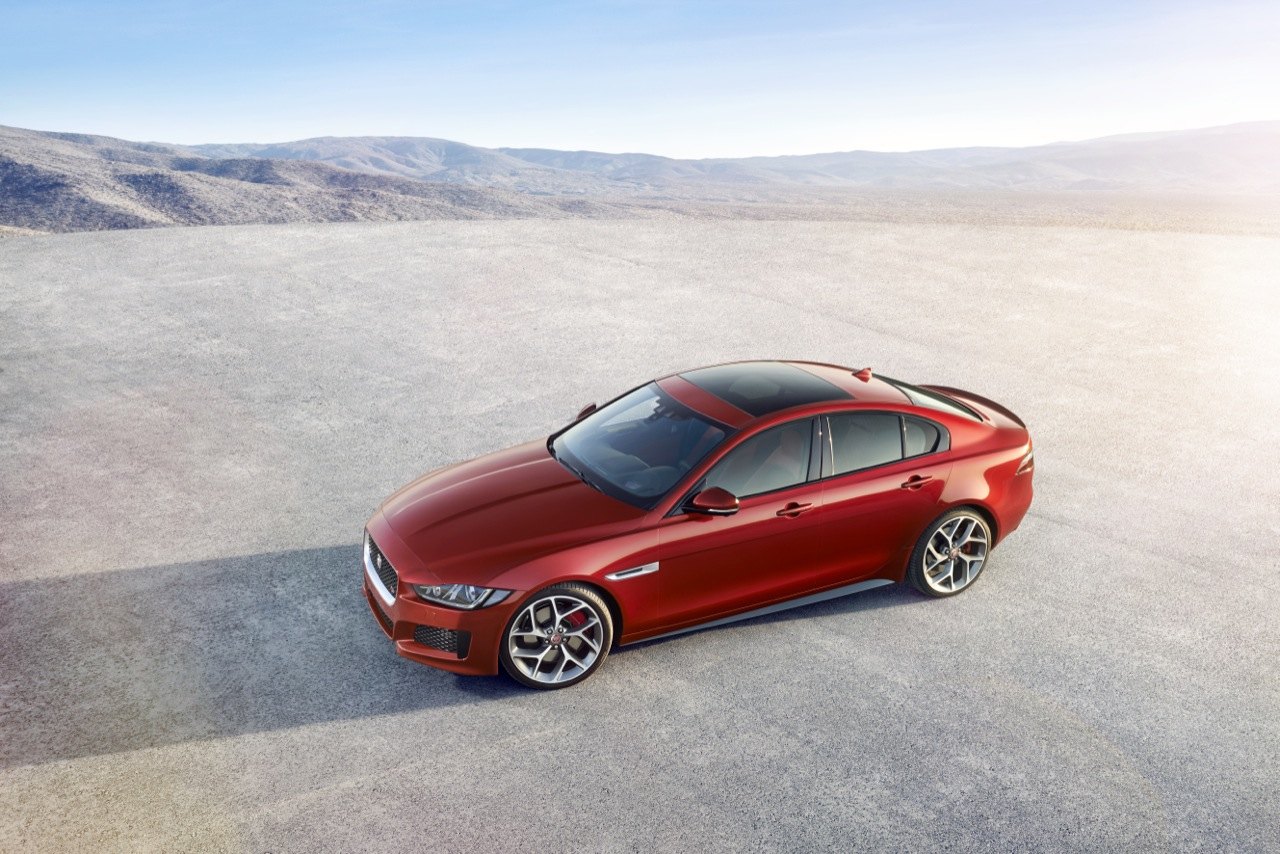 Langverwachte Jaguar XE is officieel