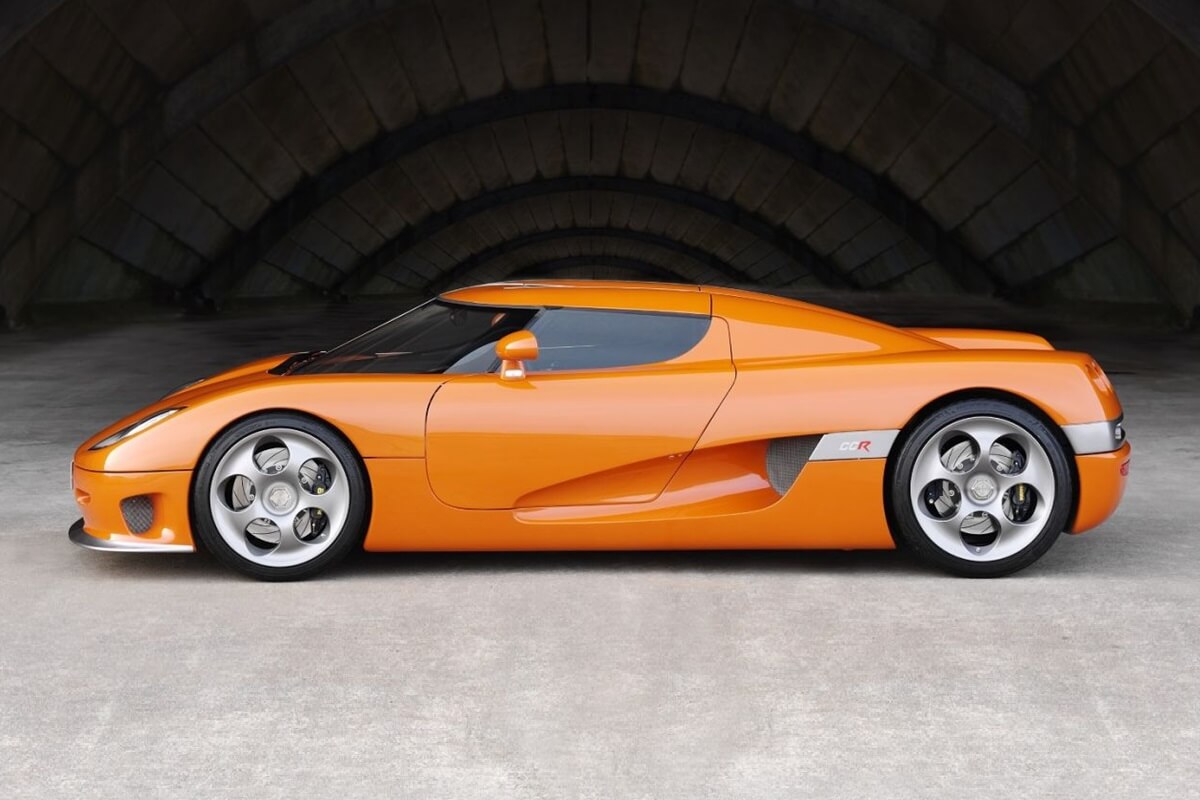 Koenigsegg CCR 4.7L V8 817 pk handgeschakeld RWD (2004-2006)