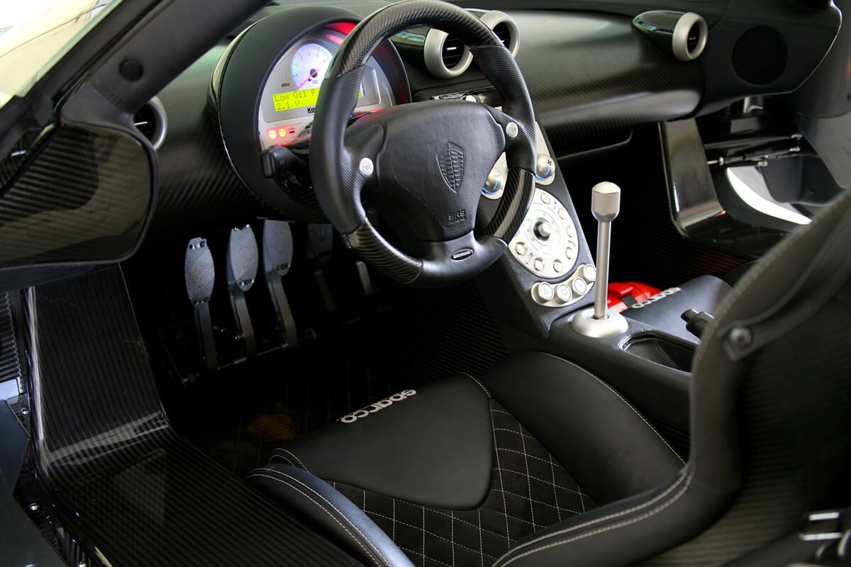 Koenigsegg CCX 4.7L V8 817 PS manual  (2006-2010)