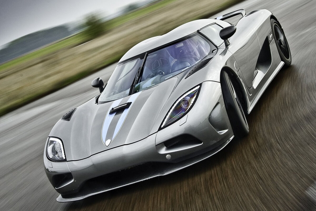 Koenigsegg Agera 5.0L V8 974 pk automaat RWD (2010-2018)