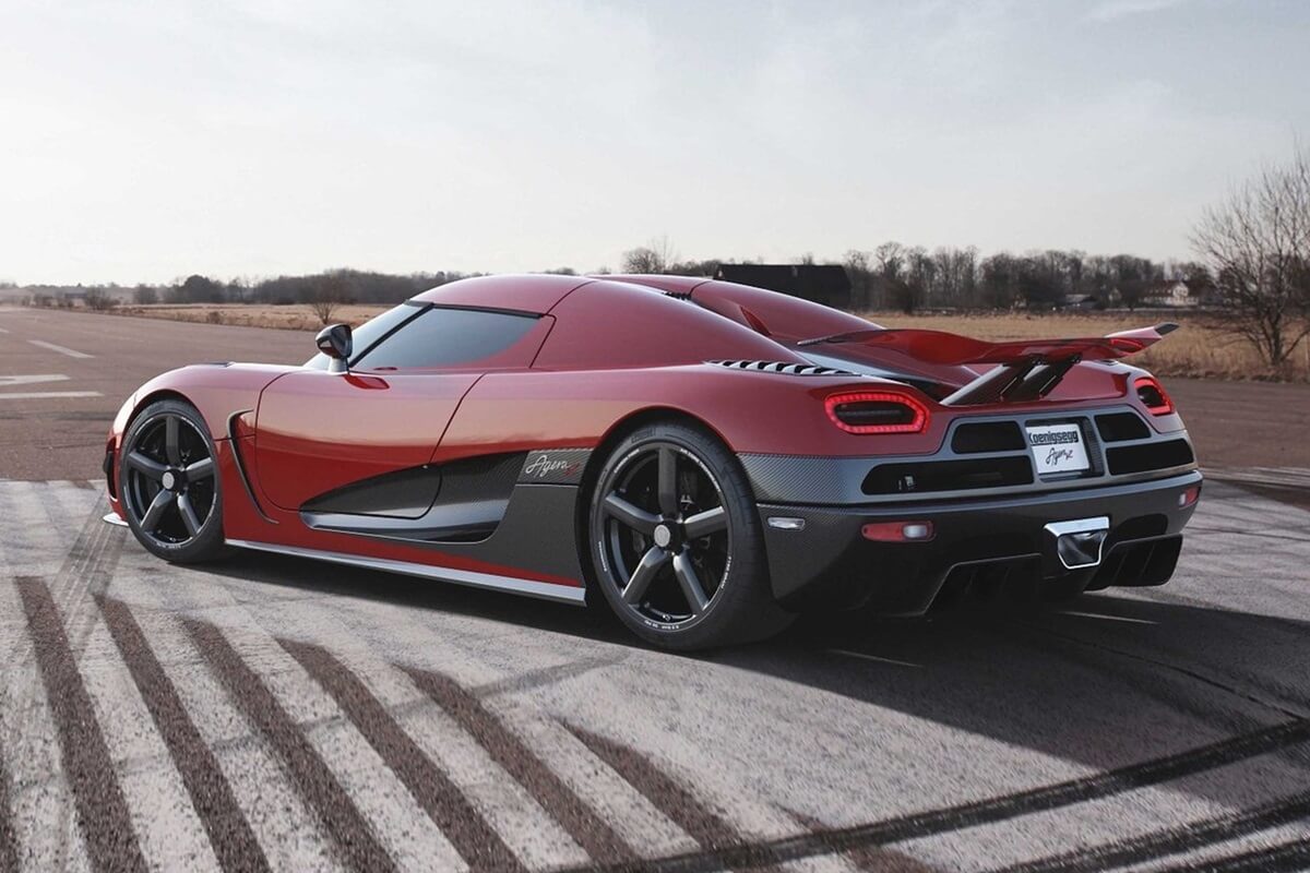 Koenigsegg Agera R 5.0L V8 1156 CV   (2011-2014)