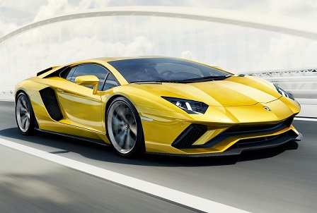Lamborghini onthult Aventador S LP740-4