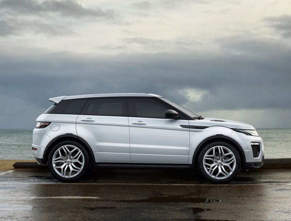 Vernieuwde Range Rover Evoque is officieel