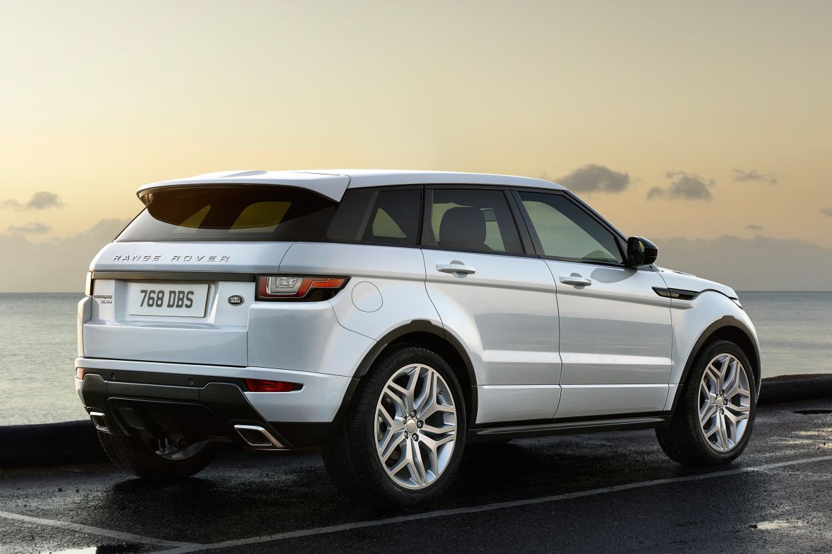 Vernieuwde Range Rover Evoque is officieel