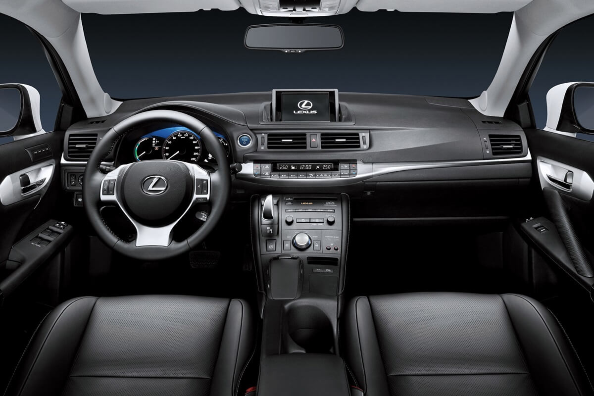 Lexus CT 2010-2013 intérieur tableau de bord