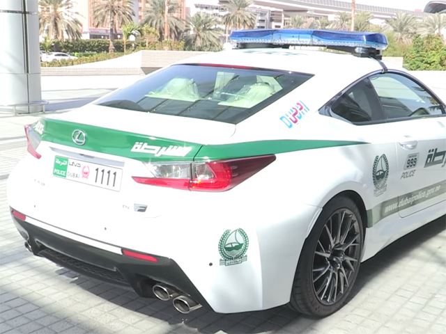 Politie van Dubai stelt nieuwste aanwinst voor