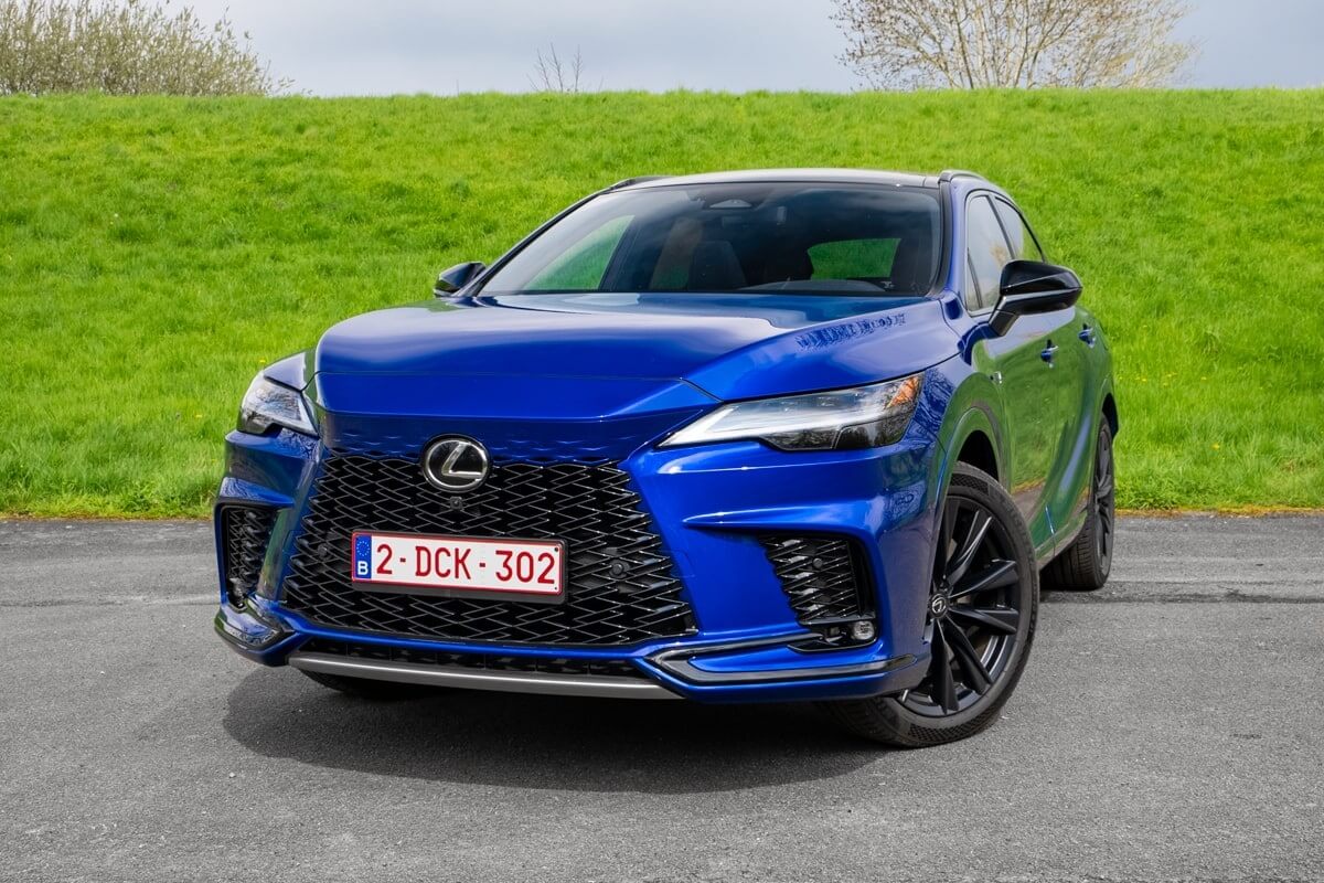 Test Lexus RX 500h F Sport Performance (2023)