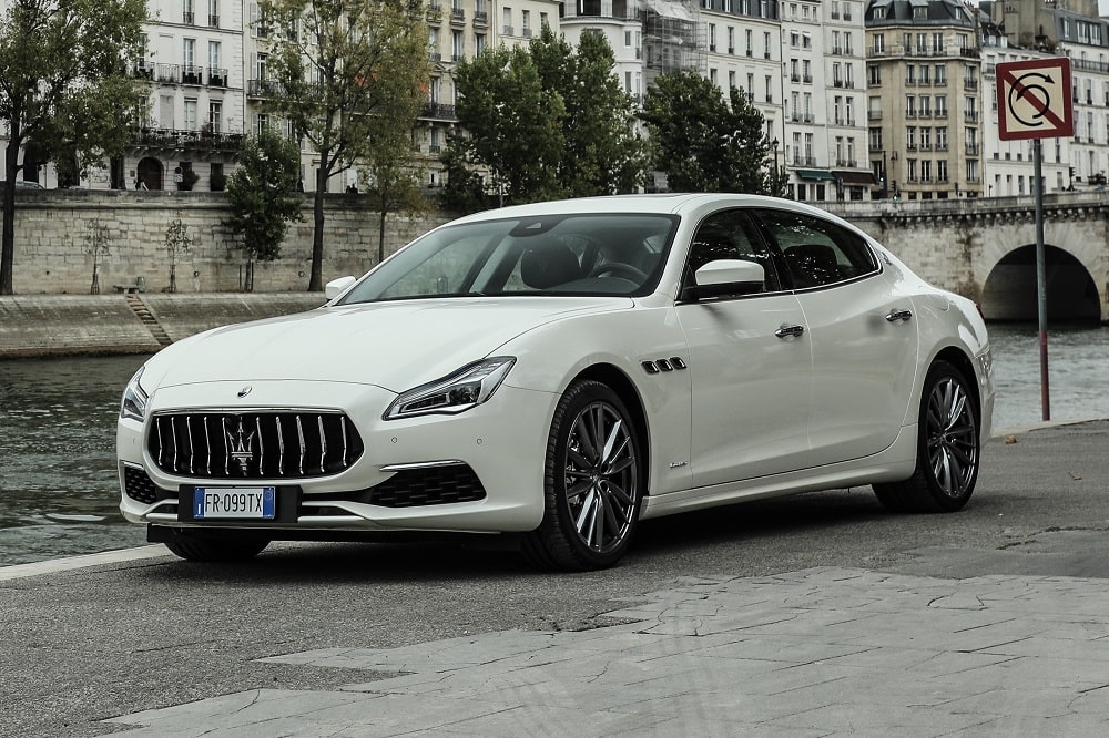 Maserati Quattroporte afmetingen 2021 - Autotijd.be