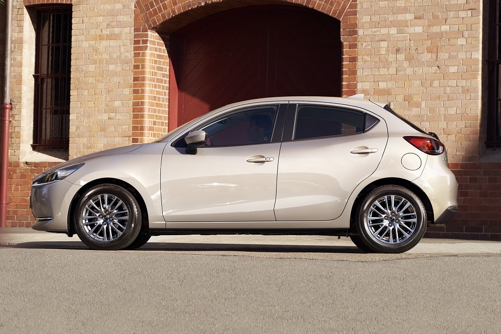 Mazda Mazda2 2022-2023 extérieur côté