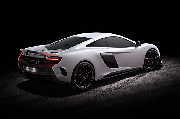 McLaren steelt de show met de 675LT