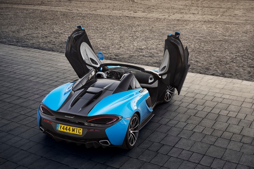 Bewonder de McLaren 570S Spider in 50 nieuwe foto's