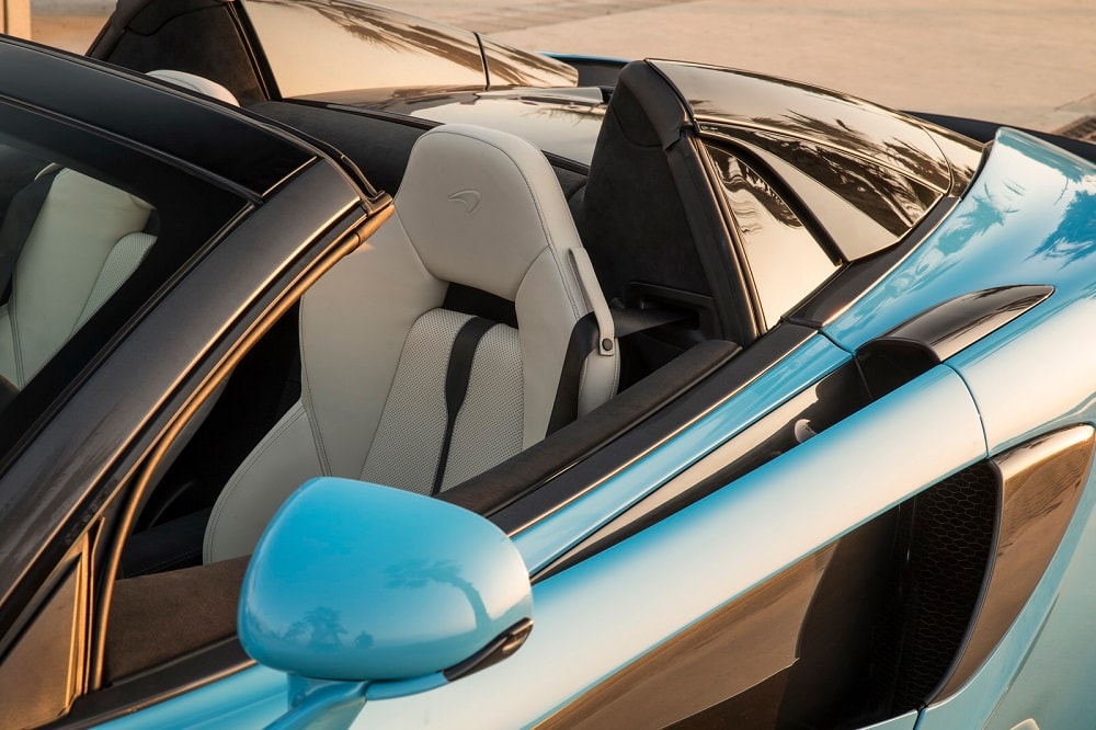 Bewonder de McLaren 570S Spider in 50 nieuwe foto's