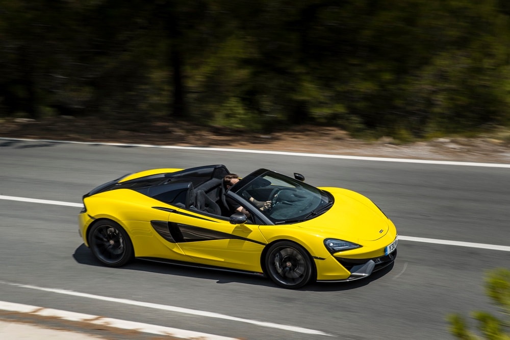 Bewonder de McLaren 570S Spider in 50 nieuwe foto's