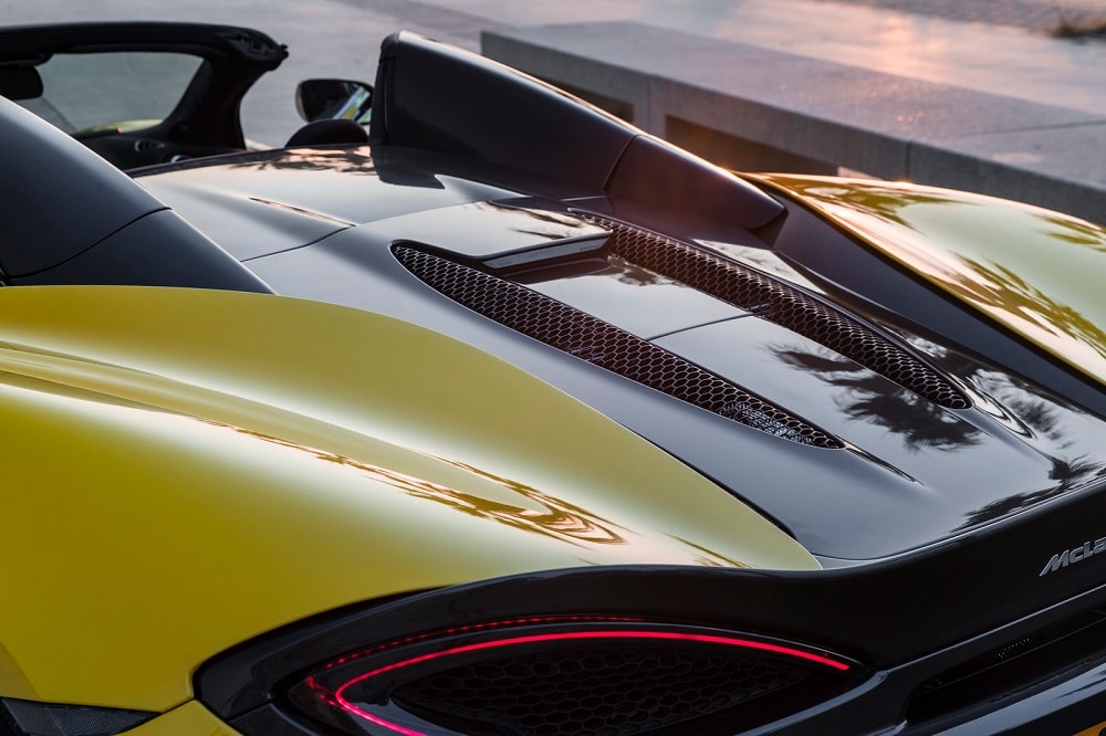 Bewonder de McLaren 570S Spider in 50 nieuwe foto's