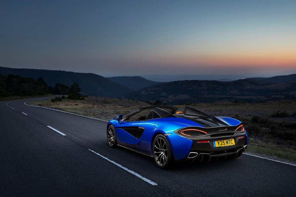Bewonder de McLaren 570S Spider in 50 nieuwe foto's