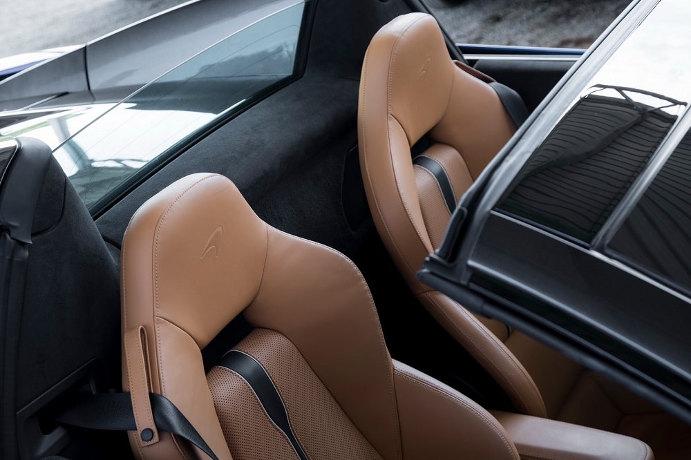 Bewonder de McLaren 570S Spider in 50 nieuwe foto's