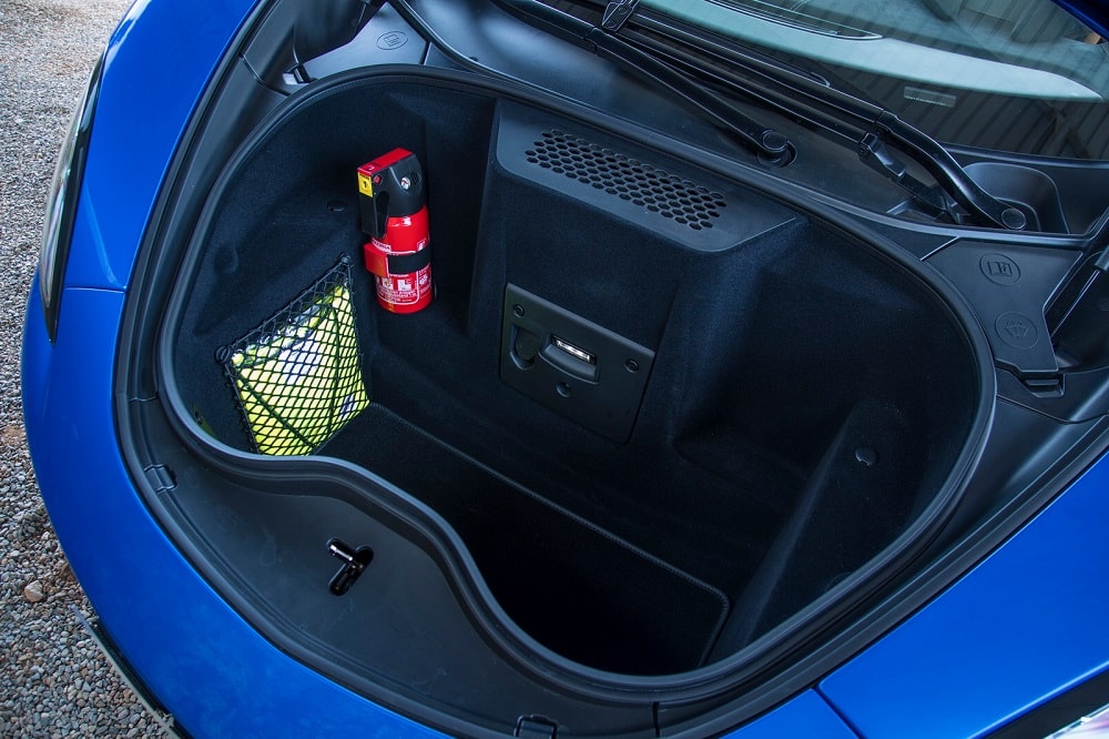 Bewonder de McLaren 570S Spider in 50 nieuwe foto's