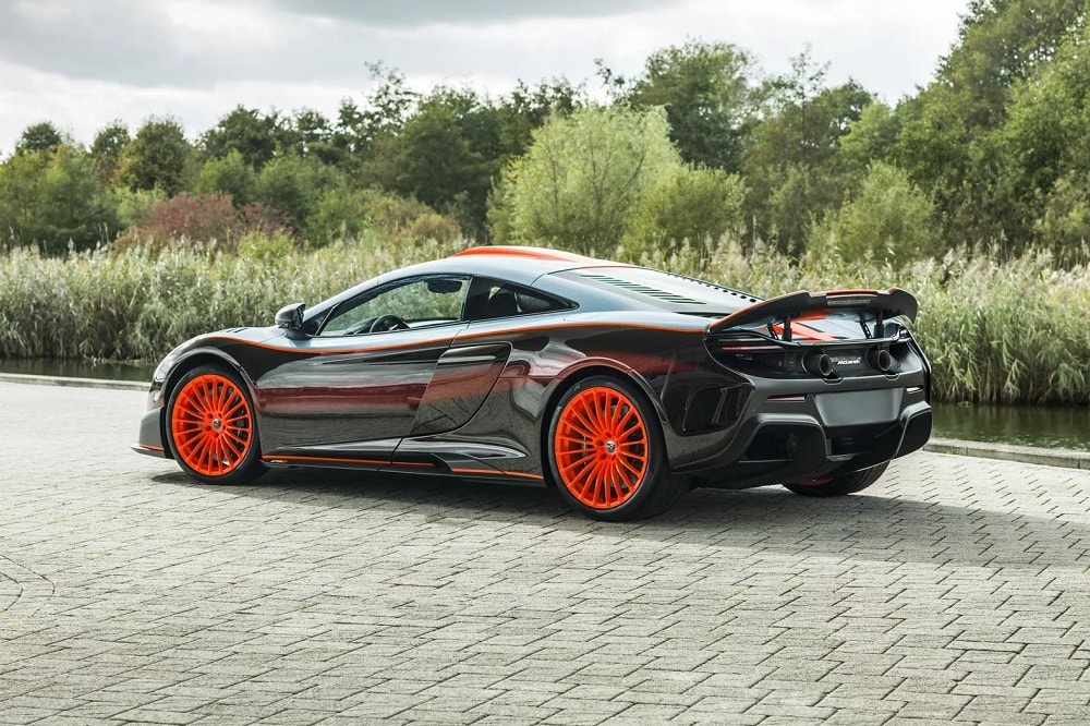 McLaren 675LT omgetoverd tot eerbetoon aan F1 GTR Longtail