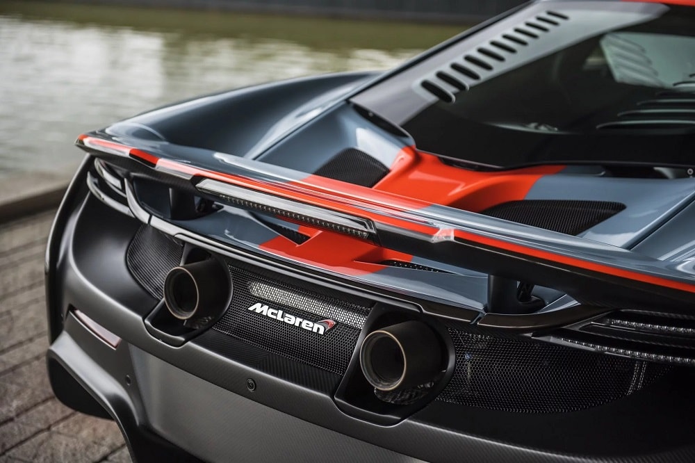 McLaren 675LT omgetoverd tot eerbetoon aan F1 GTR Longtail