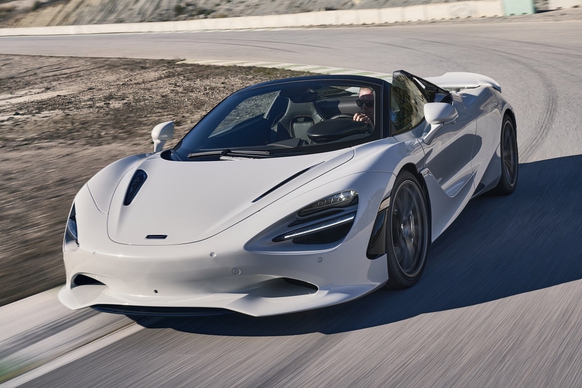 Weight McLaren 750S Spider 4.0L twin-turbo V8 750 hp automatic RWD