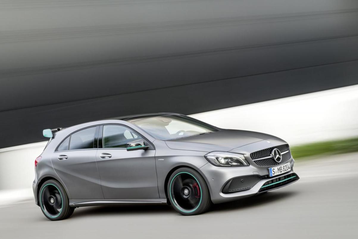 Mercedes stelt vernieuwde A-Klasse officieel voor