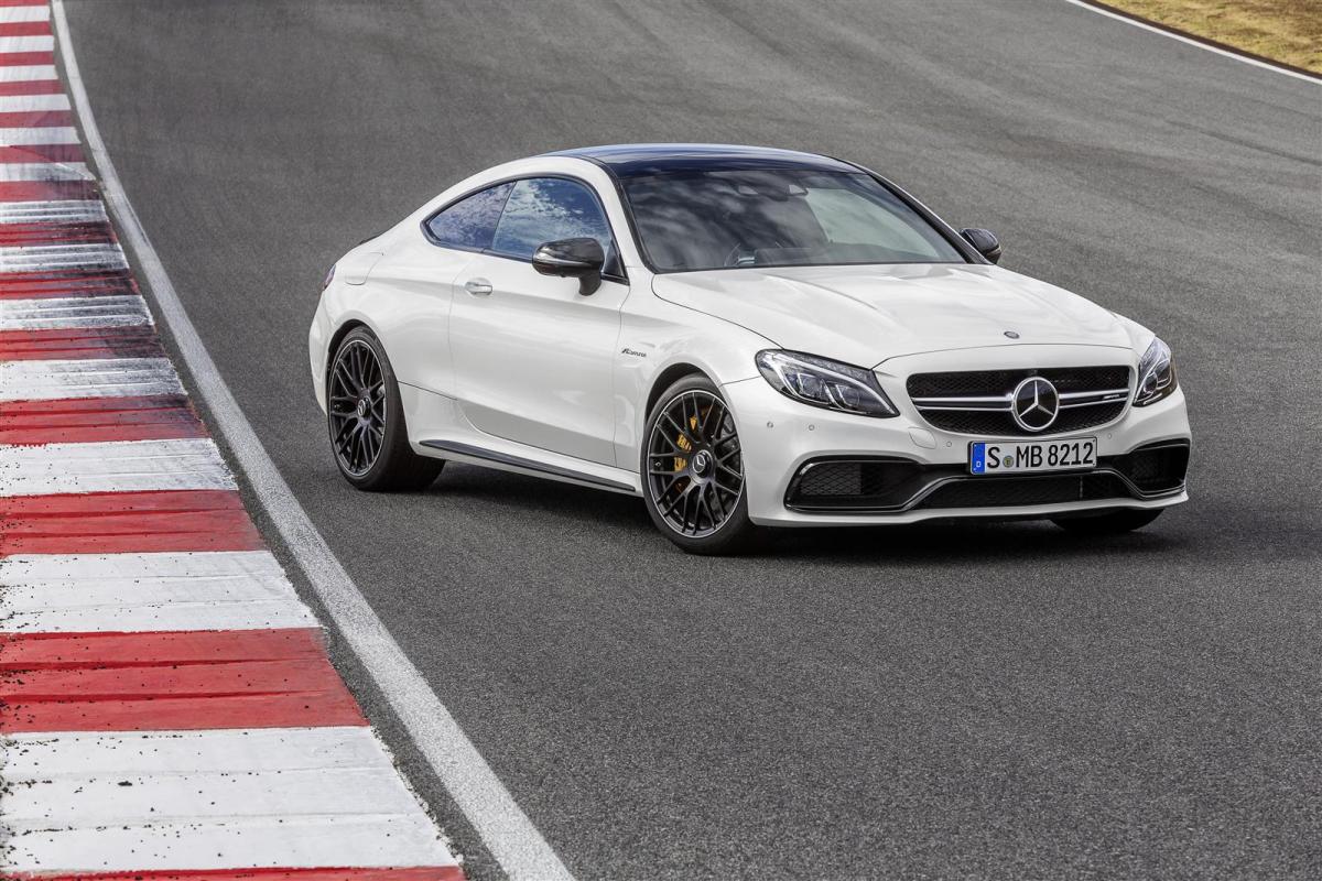 Mercedes-AMG stelt C63 Coupé officieel voor